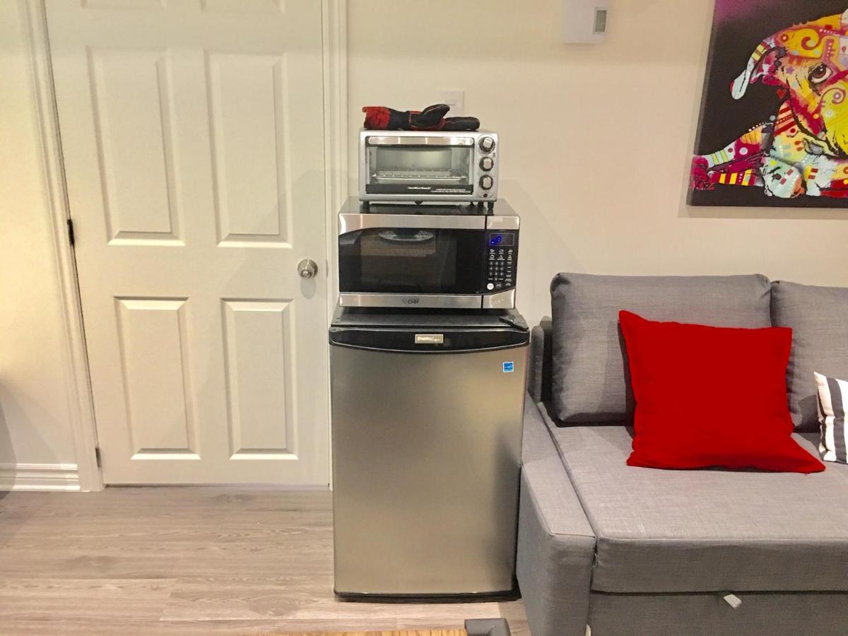 Luxury Bachelor Suite Pointe-Claire Kültér fotó